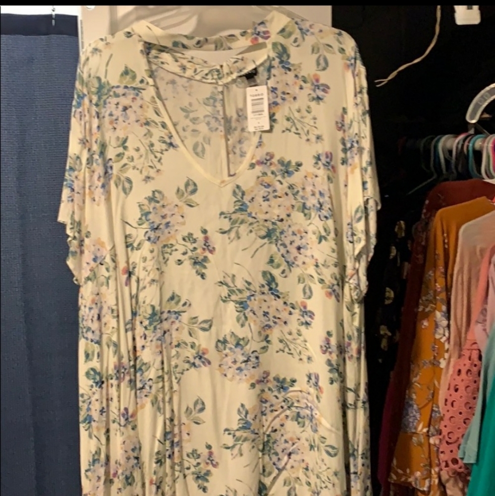 Torrid 6x off white tunic